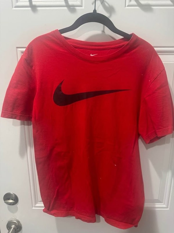 7 Men’s Athletic T-Shirts Bundle – Nike, Nike Swim, Under Armour, Converse gallery