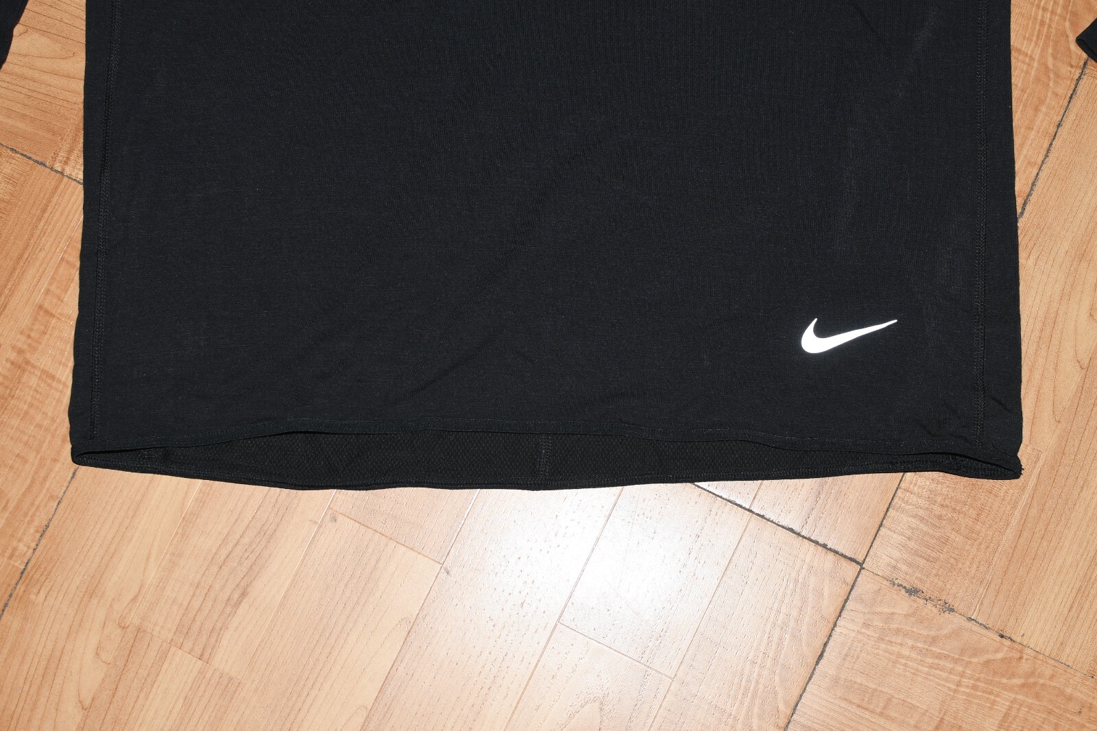 NIKE SPRINT CREW LONG SLEEVE MENS RUNNING SHIRT - MENS SZ LARGE gallery