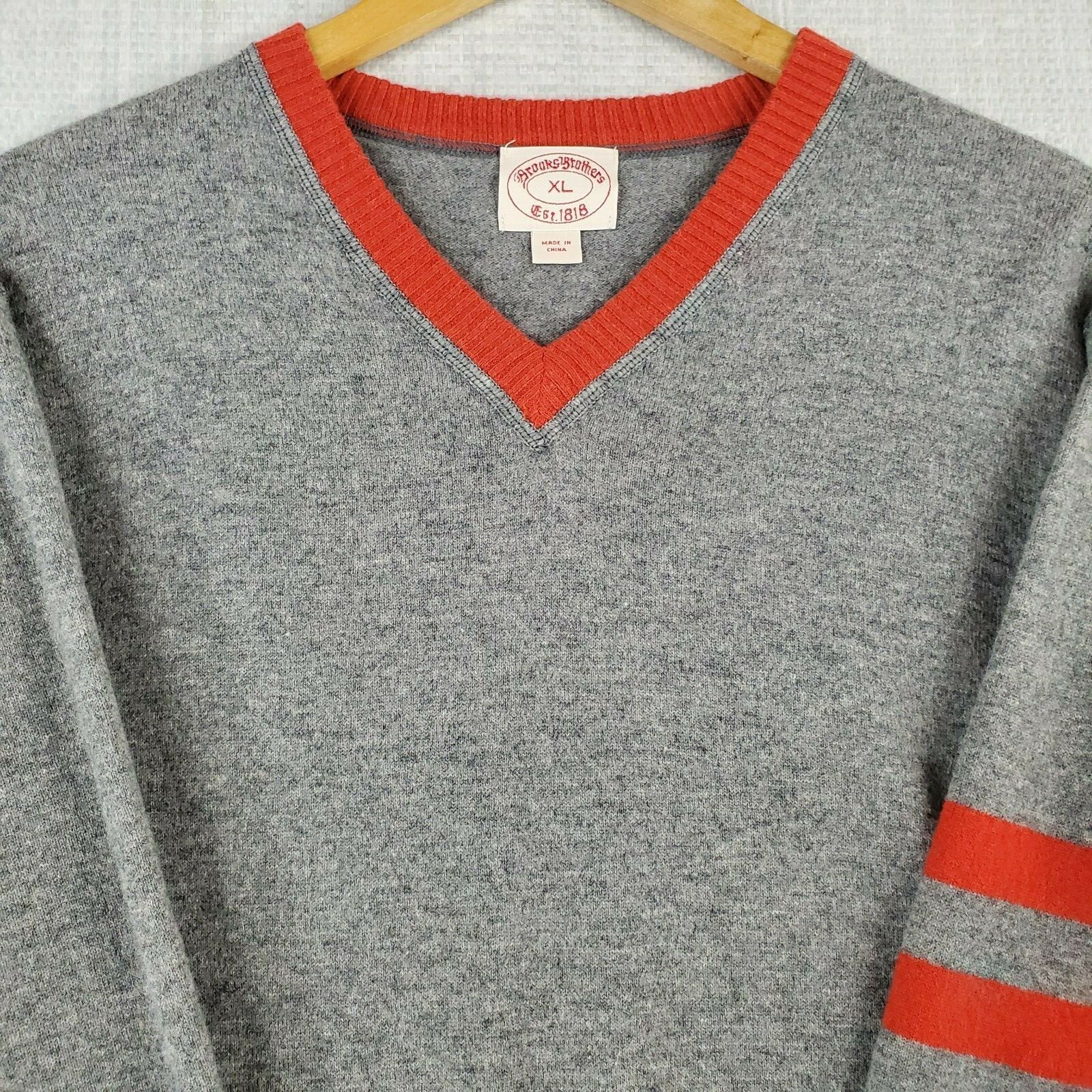 BROOKS BROTHERS Size XL Mens 100% Lambswool Gray Red V Neck Sweater Rib Knit gallery