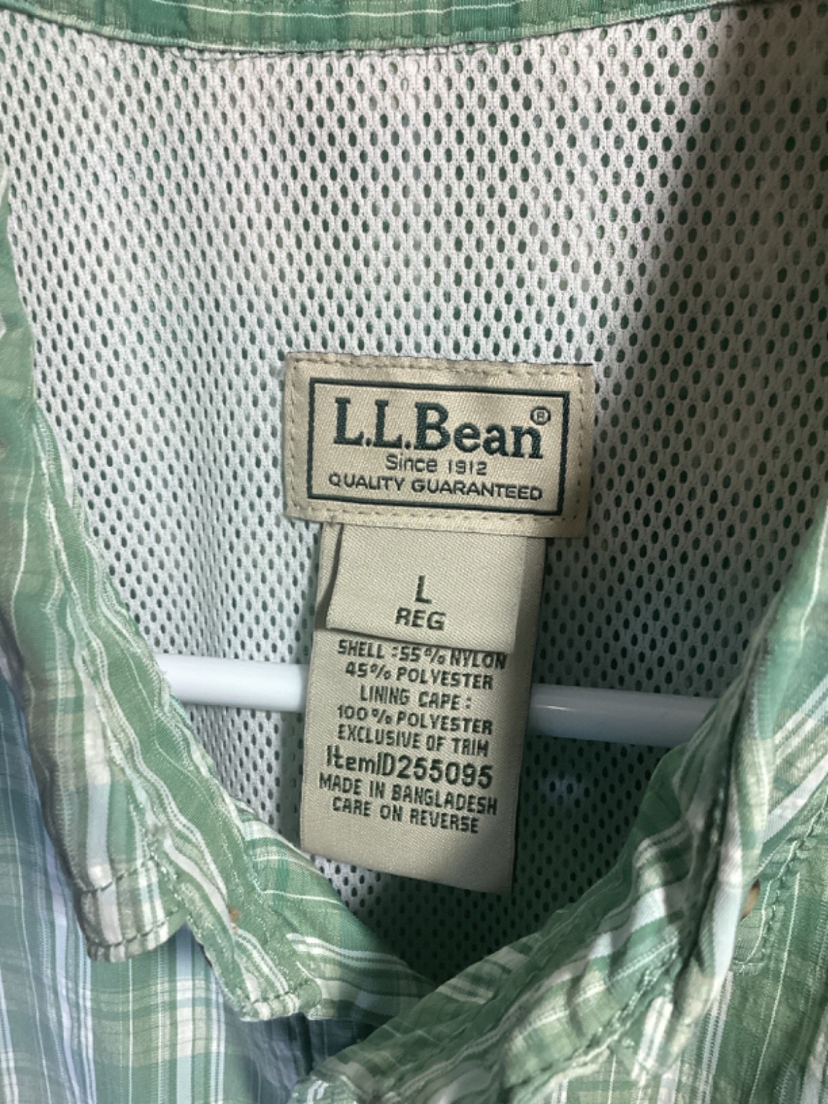 L.L.Bean Green Plaid Large Short Sleeve Nylon Blend Activewear Vented FishingB14 gallery