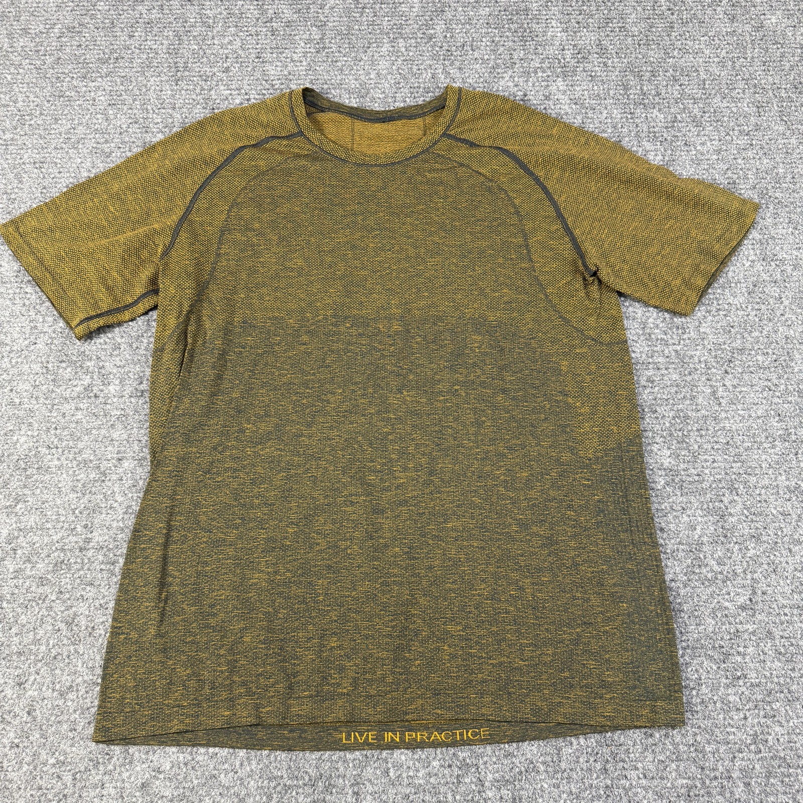 Lululemon Shirt Mens XL Green Yellow Seamless Athletic Training Live In Practice gallery
