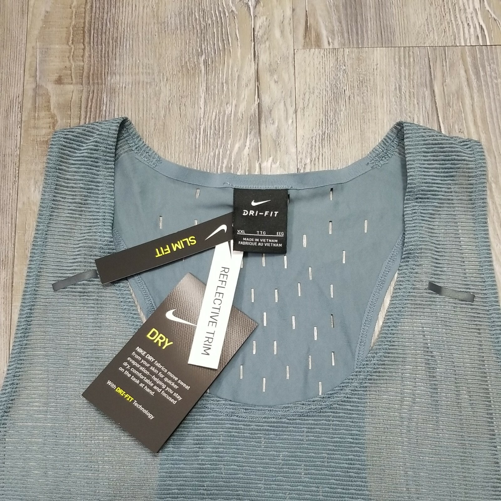 Nike Run Division Adapt Running Tank Top Ozone Blue CU5542-031 Men's XXL gallery