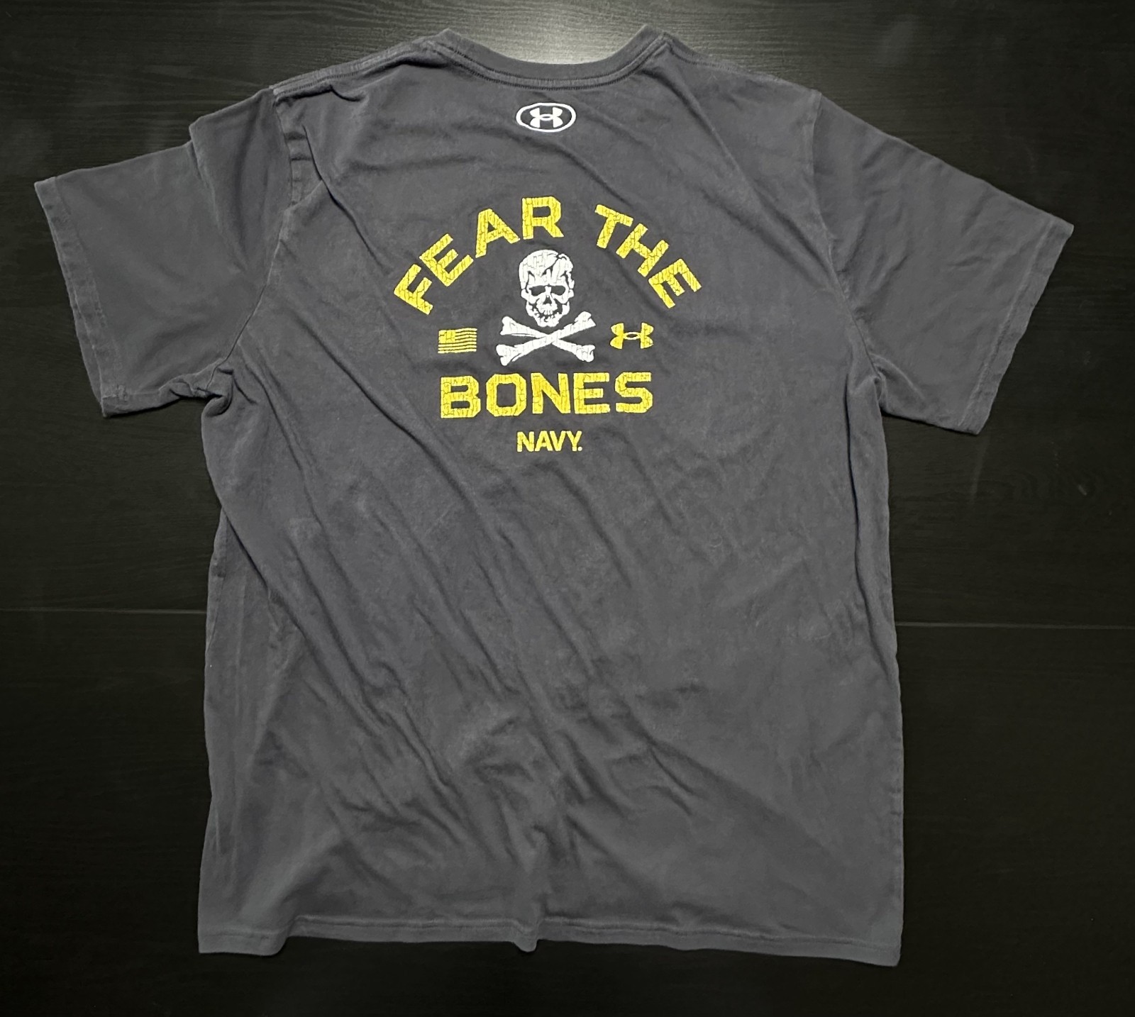 Under Armour Fear The Bones Gray Skull Graphic Short Sleeve T-Shirt Sz 3X gallery
