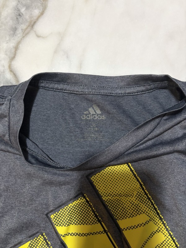 adidas Men's Gray Yellow Logo Graphic Short Sleeve Crew Neck T-Shirt S gallery