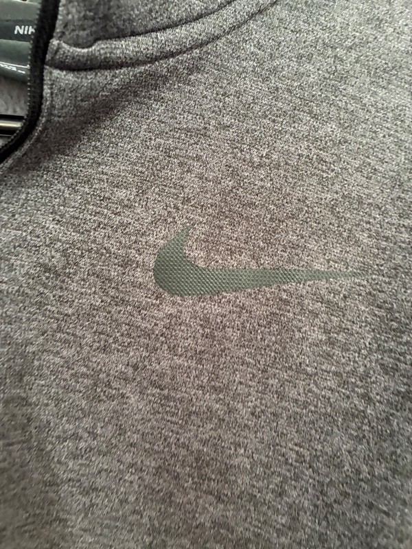 Men’s Grey and Black Nike Dri-Fit Polyester Quarter Zip Up Size Large gallery