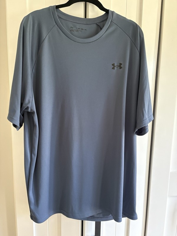 Under Armour UA Tech Men’s 2XL Crew Neck Tee Lot of 4, Loose gallery