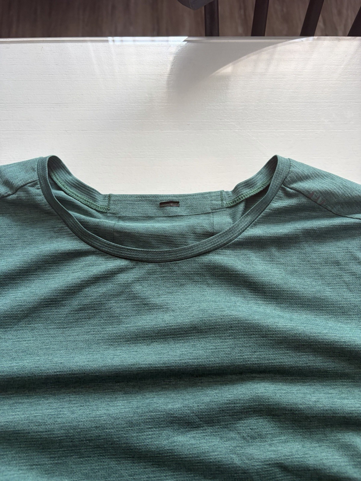 Men’s Lululemon T-Shirt L gallery