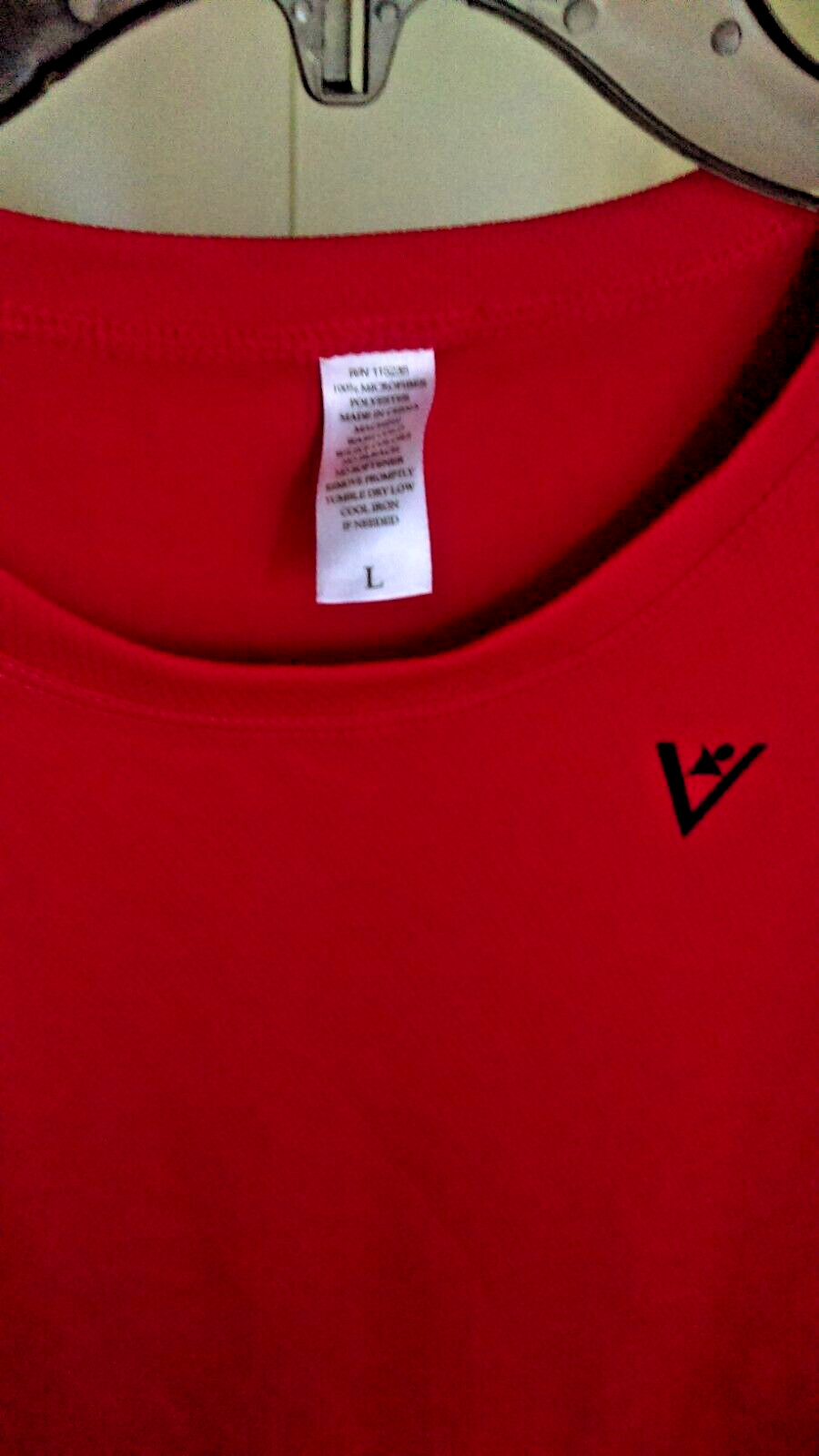 NEW! L Mens ATHLETIC Performance MOISTURE WICKING Red TShirt Anti-Microbial Dri gallery