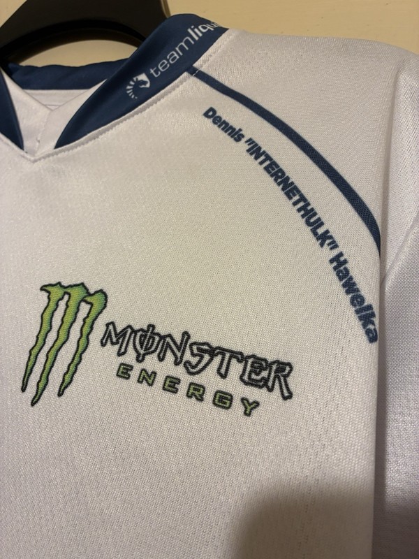 TEAM LIQUID OFFICIAL Jersey Alienware Monster Dennis "INTERNETHULK" Hawelka Sz S gallery