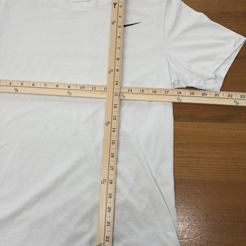 Nike Dri-Fit T-Shirt Men's Medium White Crew-Neck Cotton/Polyester Swoosh gallery