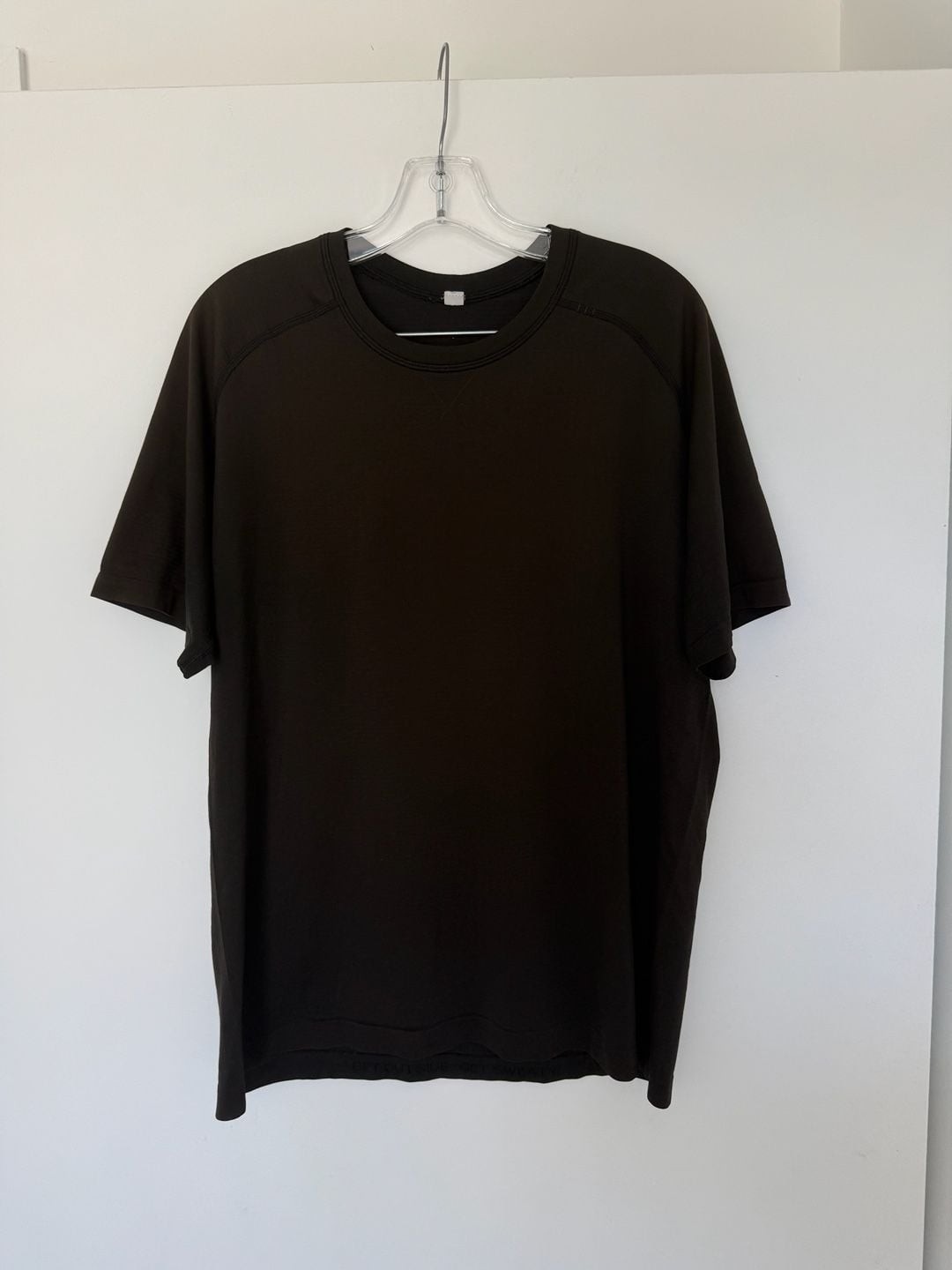 Lululemon Metal Vent Tech Short Sleeve Shirt gallery