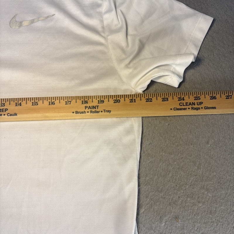 Nike Dri-FIT Running Shirt Bundle Men’s Large Lot of 3 Athletic Workout Tees EUC gallery