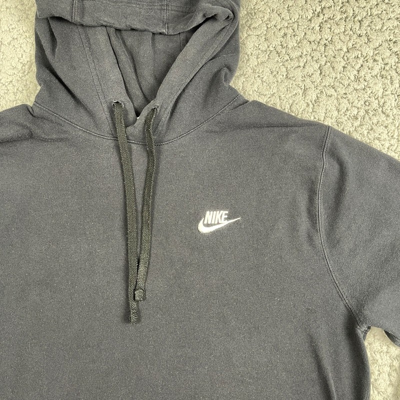 Nike Sportswear Lightweight Pullover Hoodie Men’s Size Small Black Embroidered gallery
