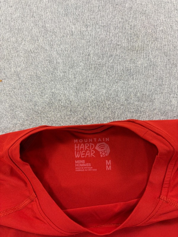 Mountain Hardwear Performance Long Sleeve Crew Pullover (Men's Medium) Red gallery