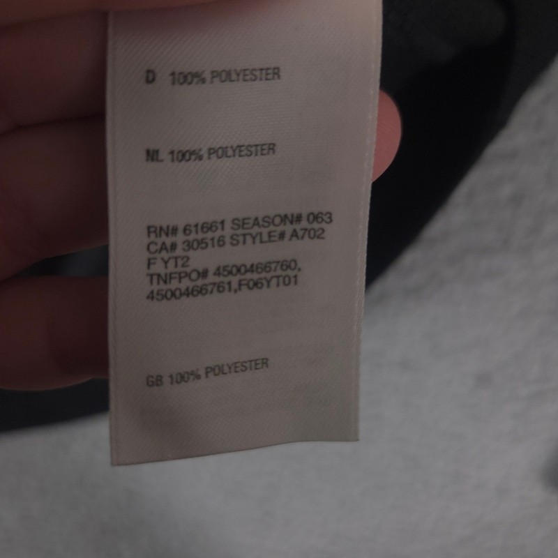 The North Face Pullover Men Large Black Flight Series VaporWick 1/4 Zip Tech Top gallery