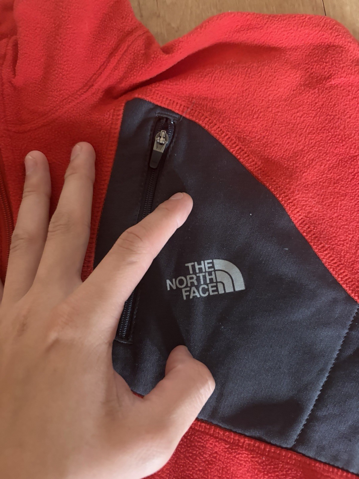 The North Face Flight Series Men’s M Fleece 1/2 Zip Pullover Zip Pocket gallery