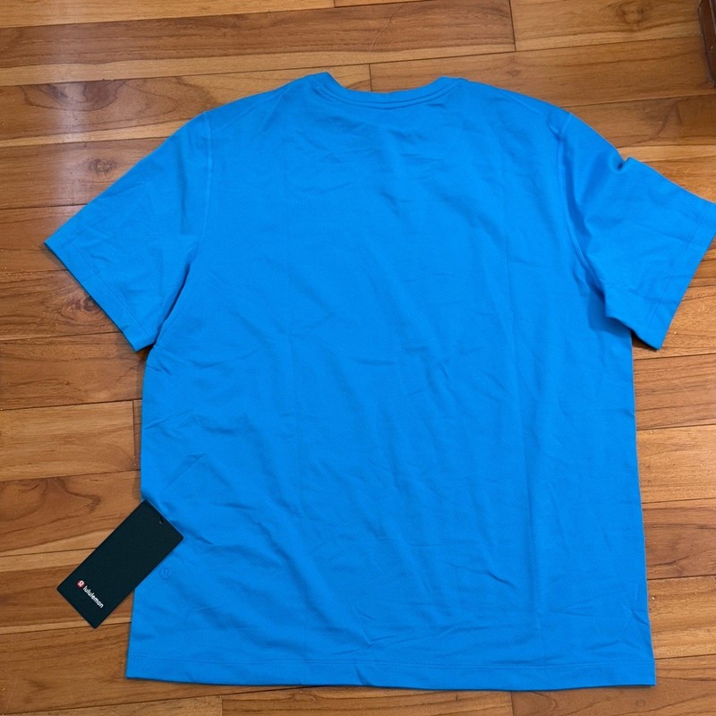 Men Lululemon Mesh Soft Jersey Short-Sleeve Shirt Tropical Sky Size Large gallery