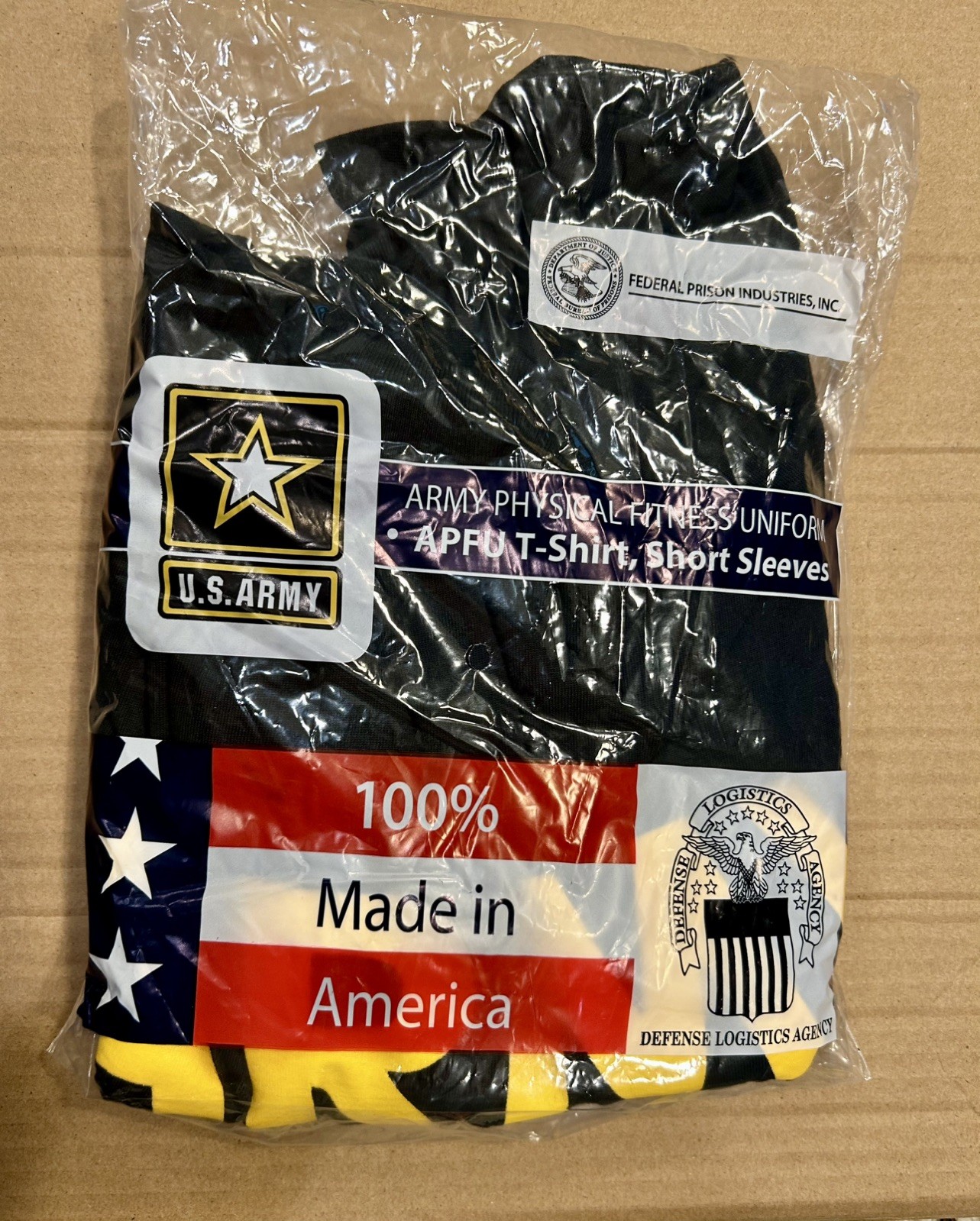New - US Army APFU Physical Fitness T Shirt Black Gold ARMY Print Large Official gallery