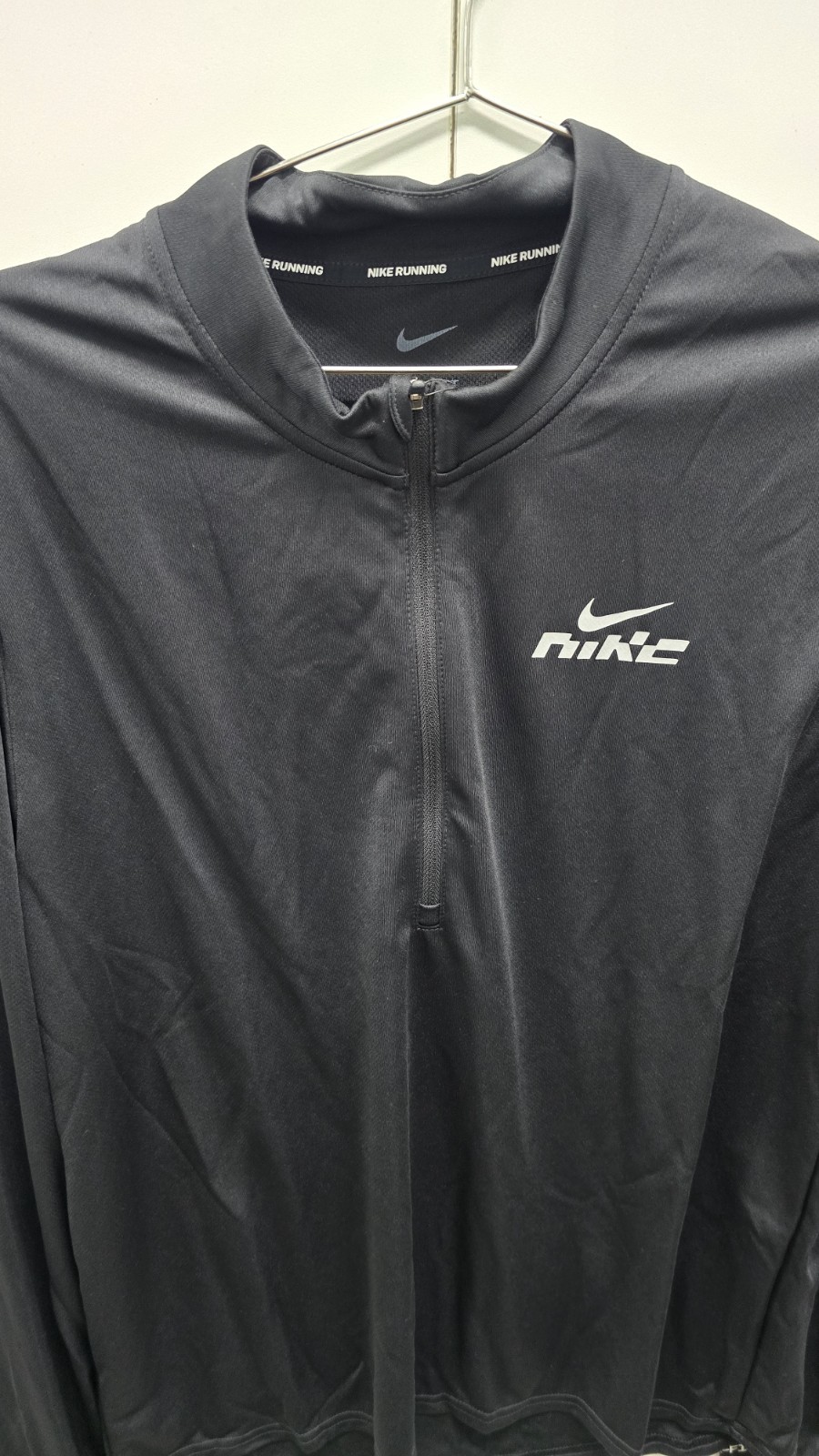 NWT Nike Pacer Flash 1/2 Zip Running Top Black Dri-FIT Reflective Back Mens M gallery