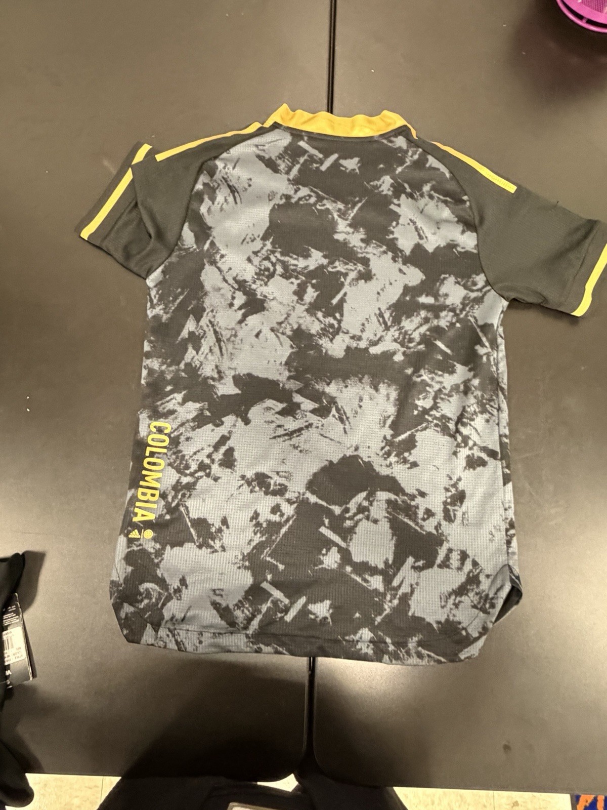 Adidas Columbia Crew Jeresy M gallery