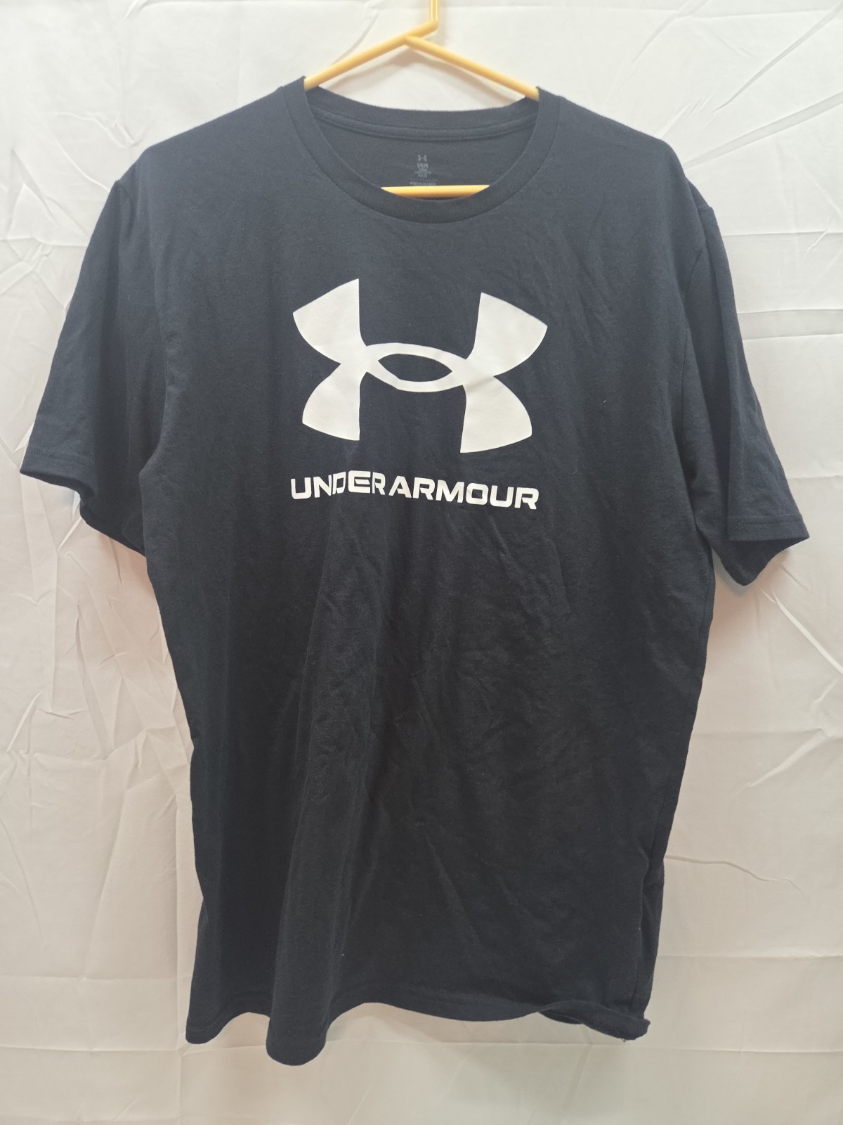 men's black Under Armour t-shirt size large gallery