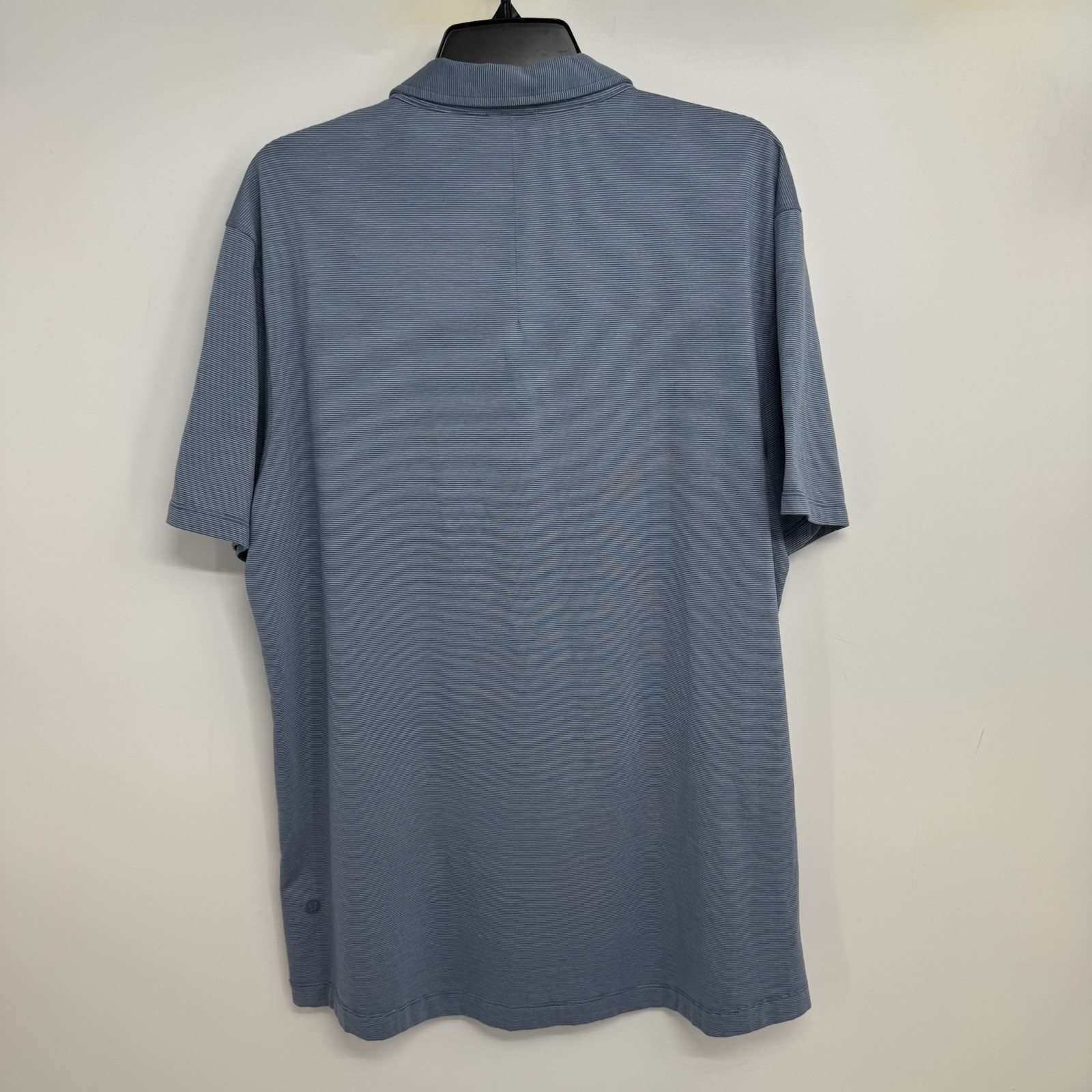 Lululemon Evolution Polo Short Sleeve Size XL Blue gallery