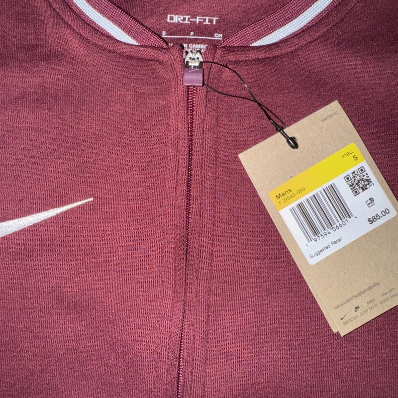 NEW NWT Nike Mens SMALL FJ9549-669 Long Sleeve 1/4 Zip Maroon Grey Gray Sleeves gallery
