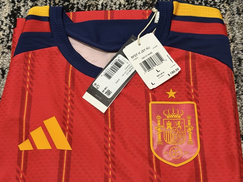 ADIDAS SPAIN 26 HOME AUTHENTIC JERSEY LAMINE YAMAL FIFA PATCH JN4366 SIZE L NEW gallery