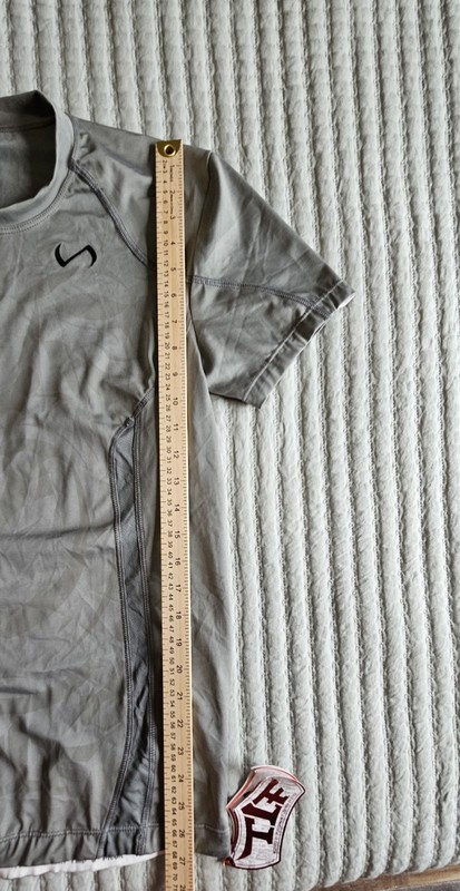 NWT TLF Brand Infinity Performance Compression Base Layer Shirt Men Size XL gallery