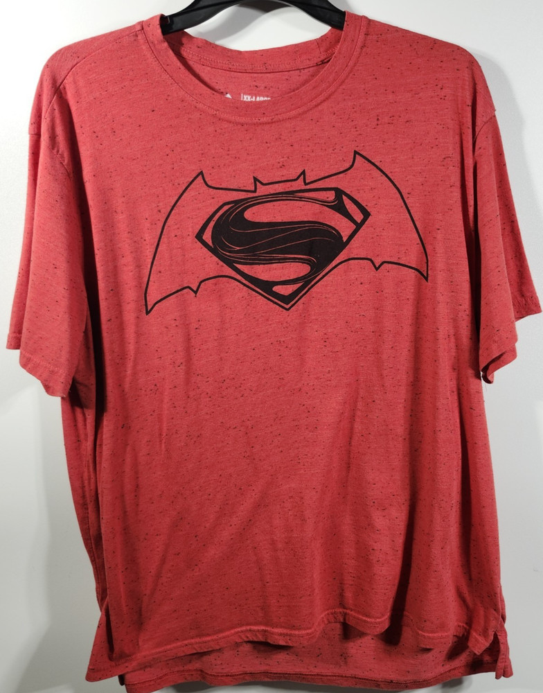 Super Batman T-Shirt Men's XXL Red Short Sleeve Graphic Superhero Tee
