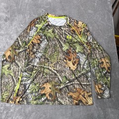 Under Armour Men’s 2XL Loose Fit Camo Heatgear Scent Control Long Sleeve Shirt