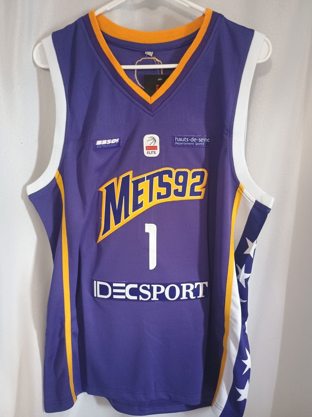 Throwback Victor #1 Basketball Jersey White Blue Purple Small (54 gallery