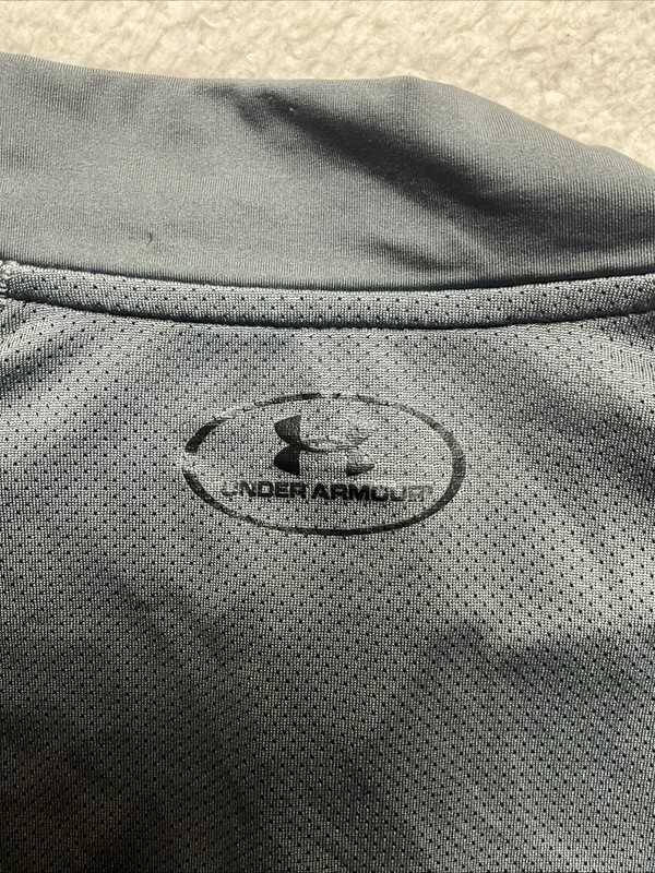 Under Armour Mens Gray Long Sleeve Pullover Quarter Zip Shirt Size L gallery