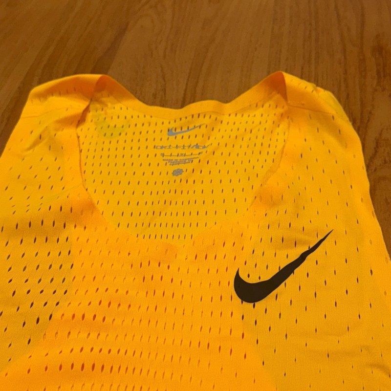 Nike AeroSwift Men's Dri-FIT ADV Running Singlet Laser Orange FN4231-845 gallery