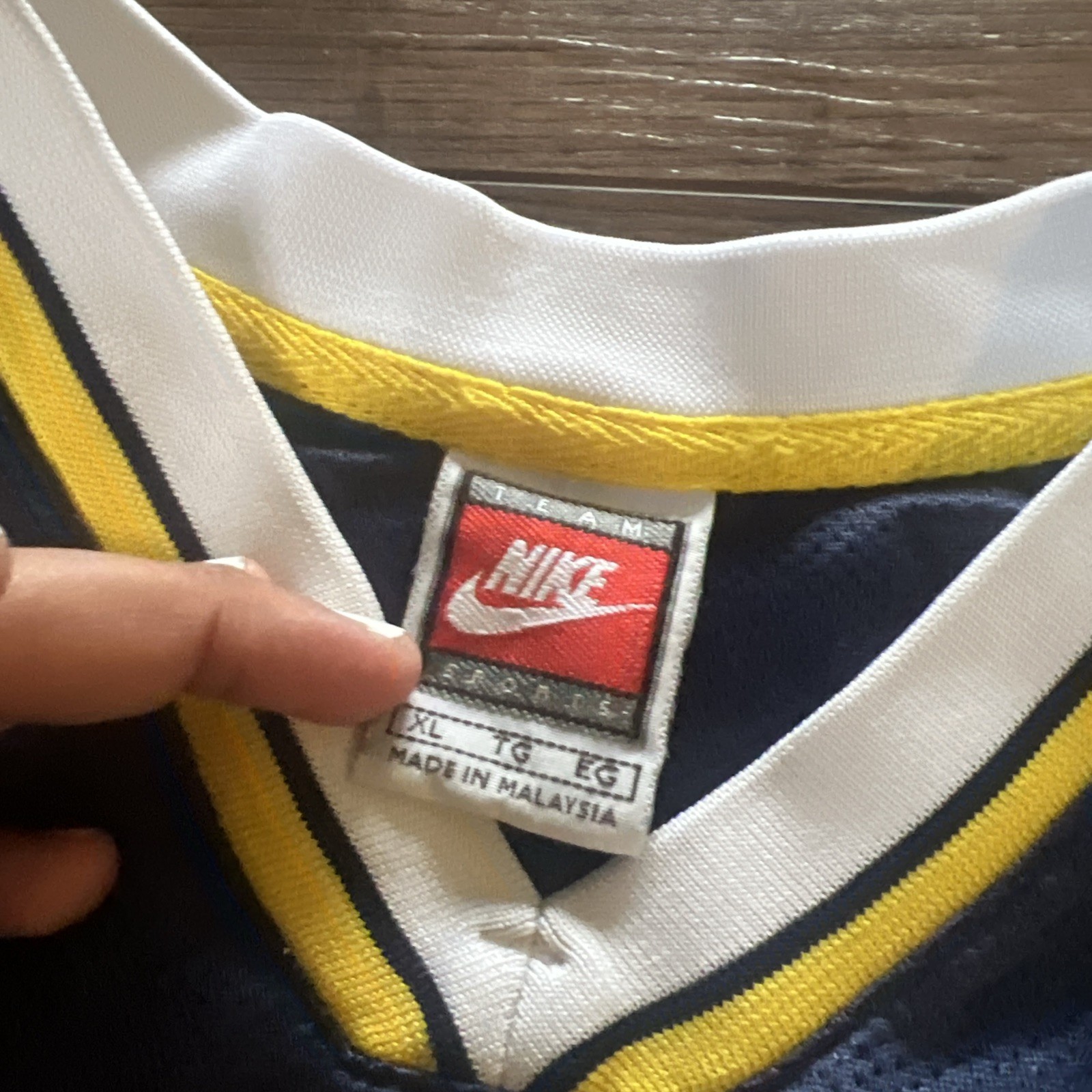 Vintage 90s Nike Team Sports Embroidered Swoosh Jersey Size XL gallery