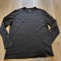 Cloudveil 100% Merino Wool Base Layer Top Long sleeve Gray L Gorpcore Hiking