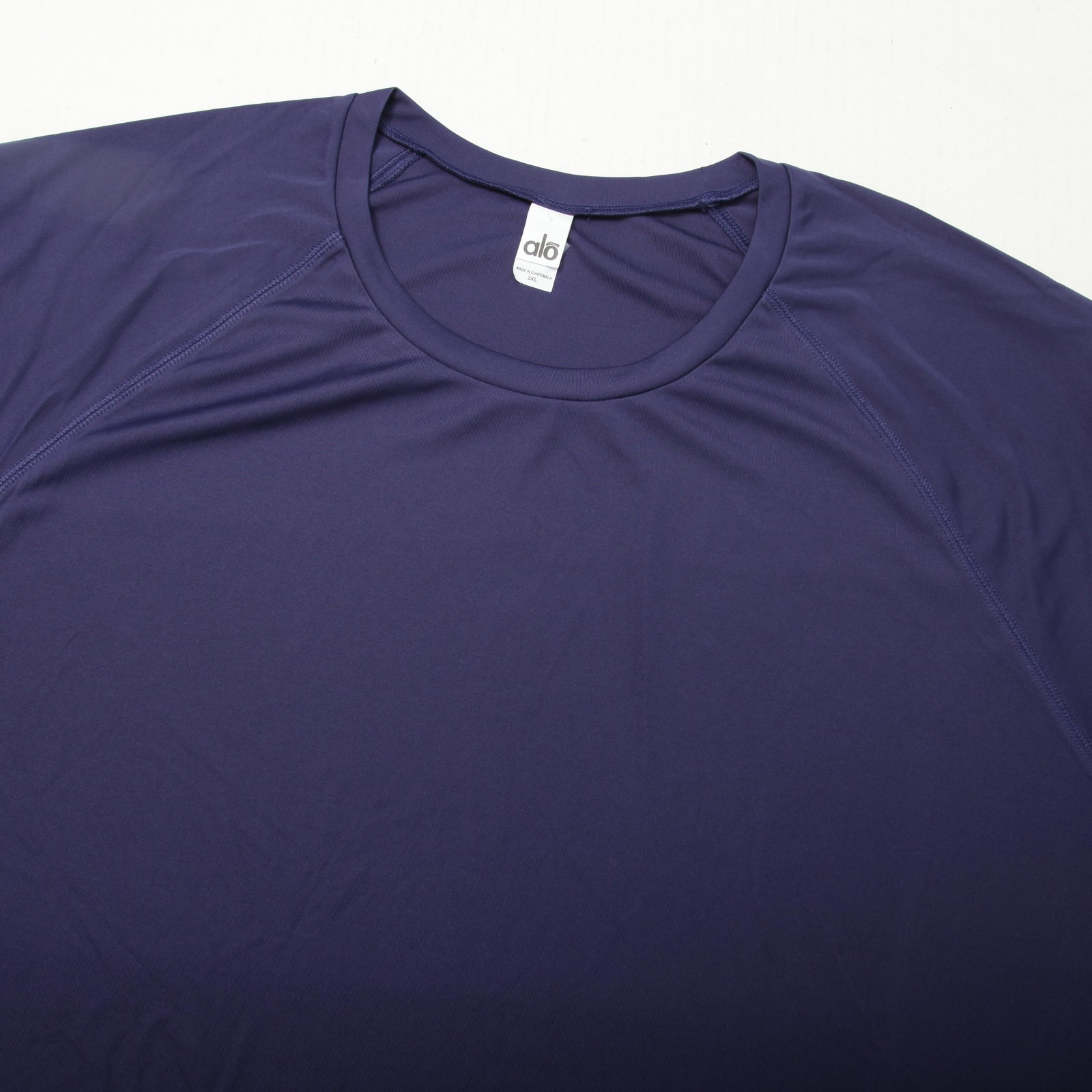 Alo Yoga Shirt Mens 2XL Purple Performance Short Sleeve Crewneck Athletic Raglan gallery