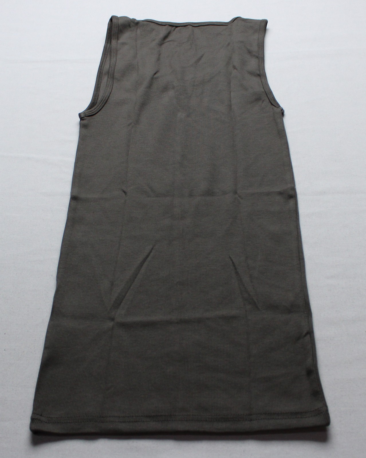 Ekkovision Men's Solid Ribbed Active Lifestyle Tank Top EJ3 Shadow Medium NWT gallery