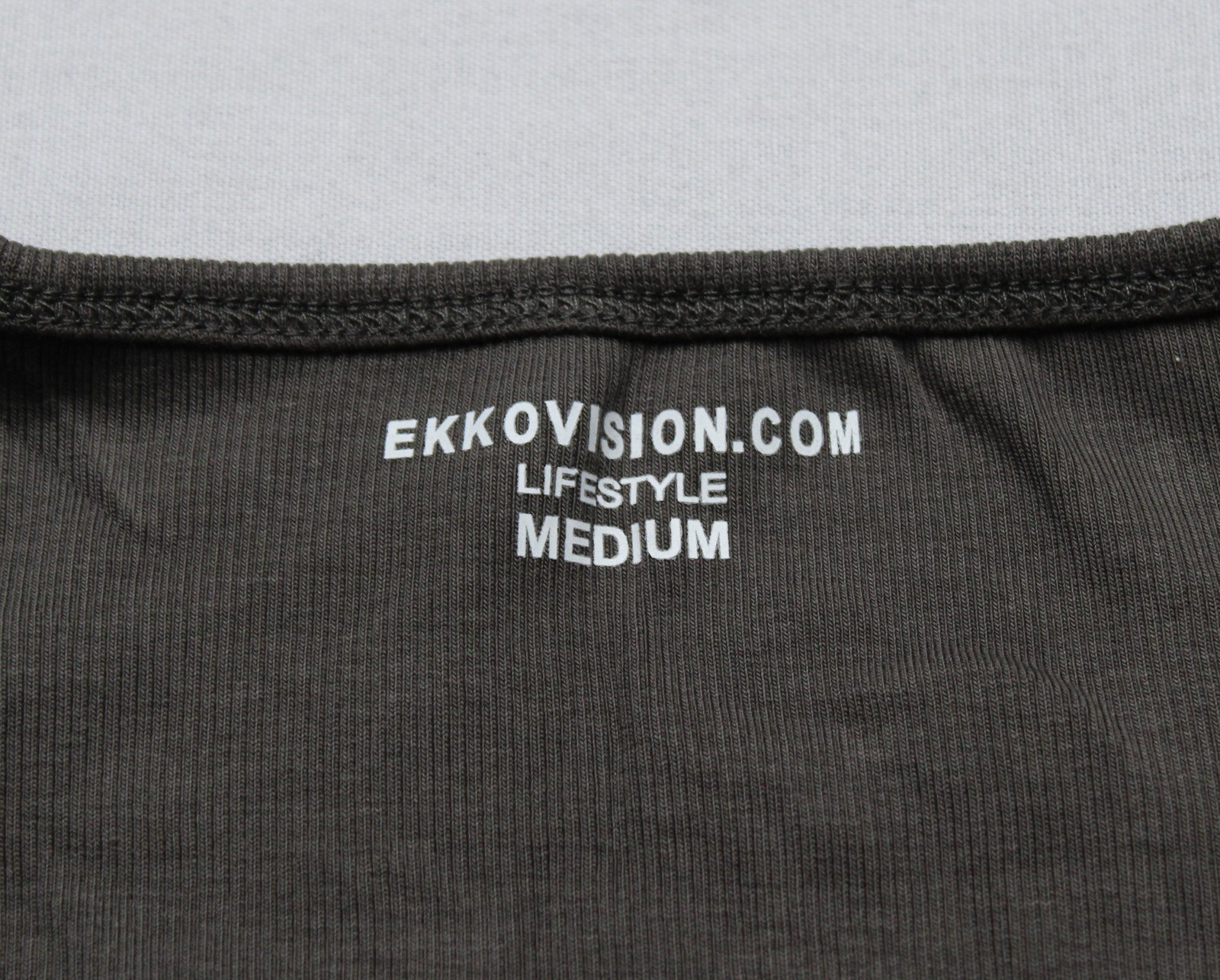 Ekkovision Men's Solid Ribbed Active Lifestyle Tank Top EJ3 Shadow Medium NWT gallery