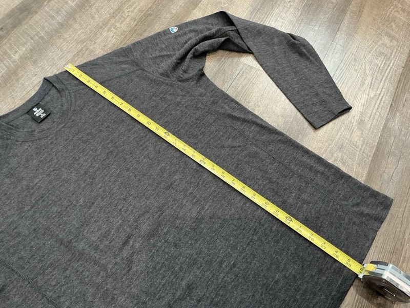 KUHL Men’s Size XL Skar Long Sleeve Merino Wool Baselayer Skar Crew Gray 3080 gallery