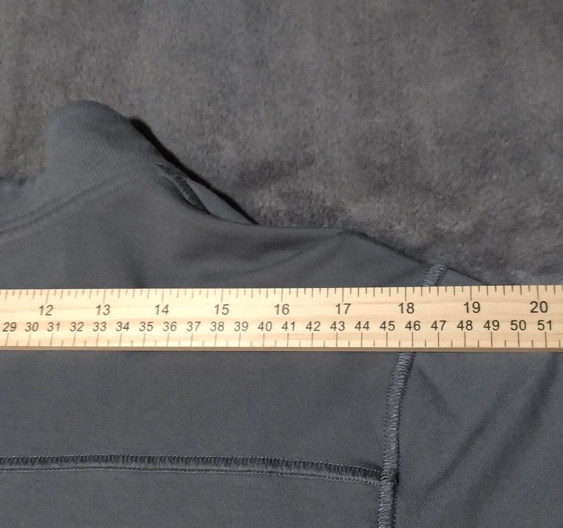 Travis Mathew Newport ¼ Zip Pullover Men’s Large Gray Long Sleeve TM1MU419 Logos gallery