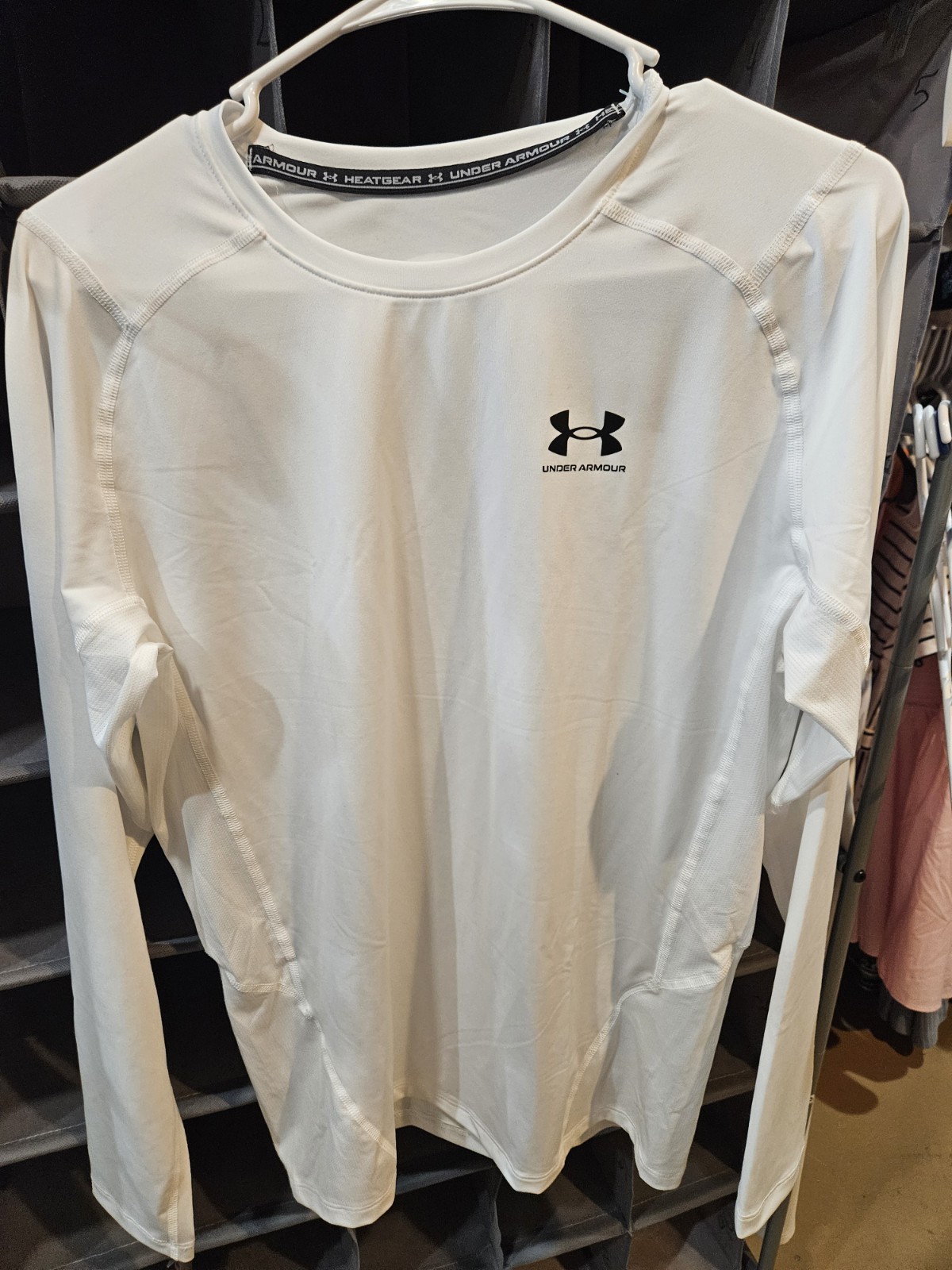 Mens under Armour Heat Gear Long sleeve Tee gallery
