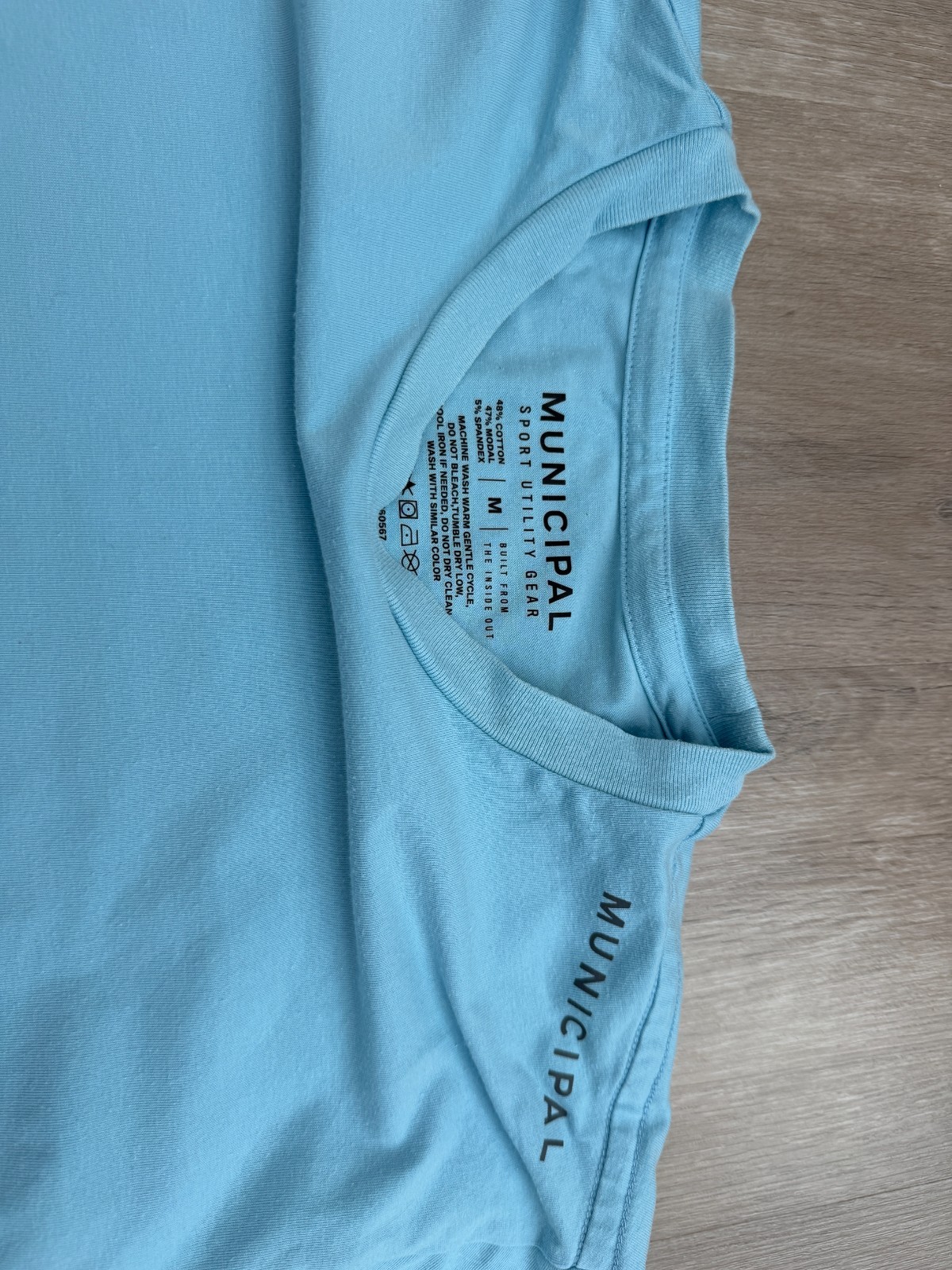 Municipal Men's Medium Enduro Stretch T-Shirt Light Sky Blue Crewneck Shirt gallery