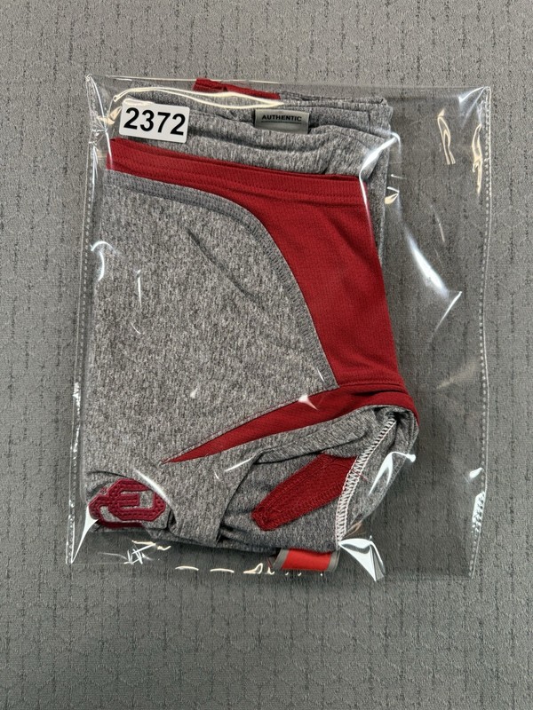 Nike Team Oklahoma Sooners Sleeveless Tank Top Mens M Gray Crimson Dri-Fit gallery
