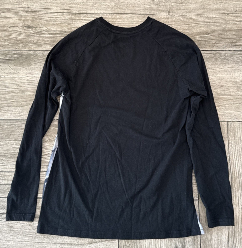 2015 Star Wars Performance Tee Boba Fett Long Sleeve T-Shirt Size Small gallery