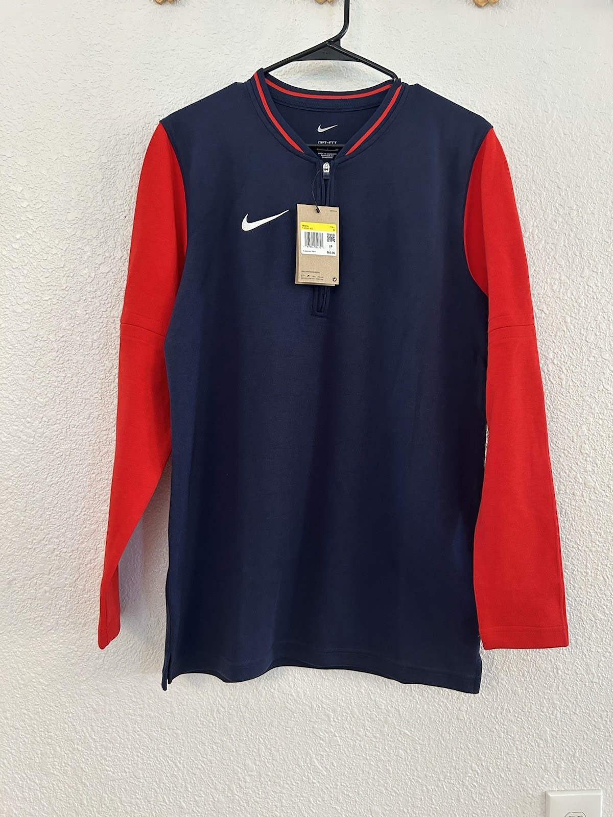 Nike Mens Small Long Sleeve 1/4 Zip Dark Blue With Red Sleeves NWT FOOTBALL gallery