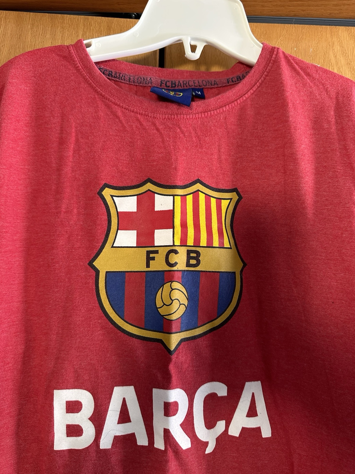 Men’s / Teen Boy Nike FCB Barcelona Red T Shirt Medium M Soccer EUC gallery