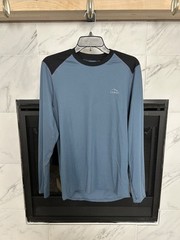 LL Bean Long Sleeve Medium Crew Neck Performance Blue Men’s