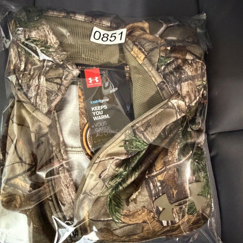 Under Armour ColdGear Realtree Xtra Camo 1/4 Zip Pullover Mens 2XL NEW gallery