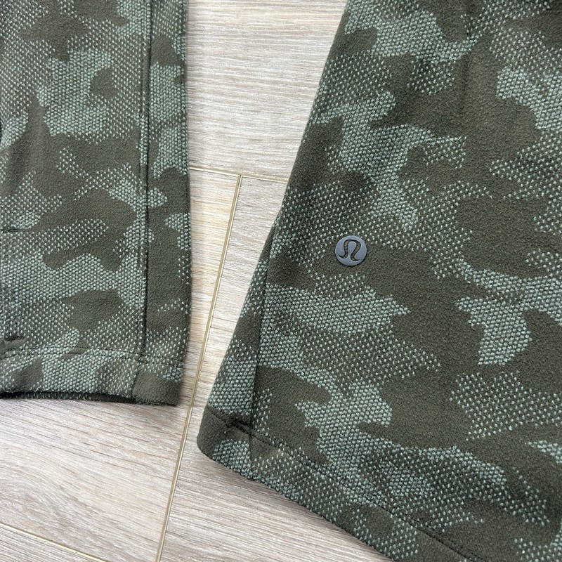Lululemon Surge Warm 1/2 Zip Pullover Mens Large Camo Heritage Olive Sage gallery